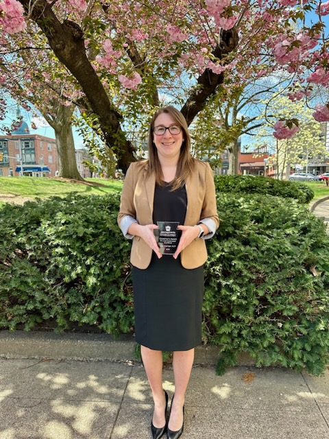 Leah Eppinger with her award